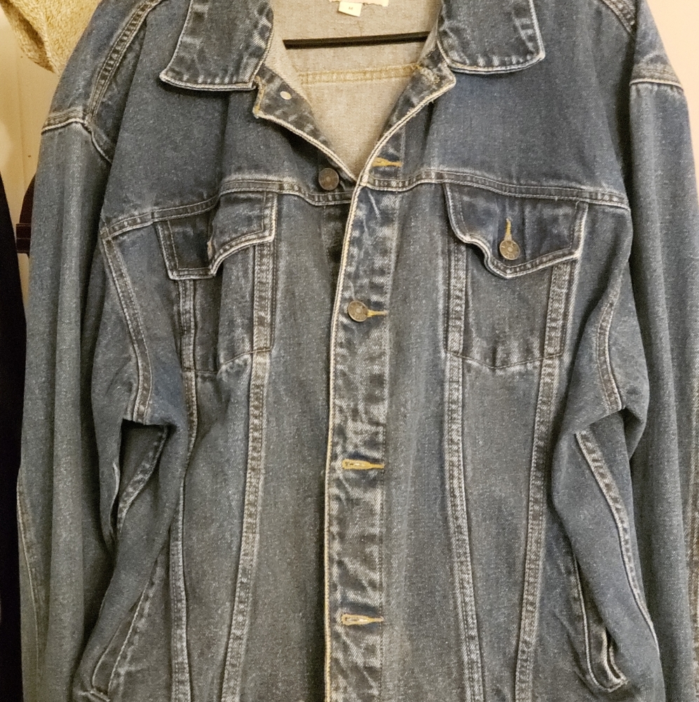 Blue denim jacket size Lg
